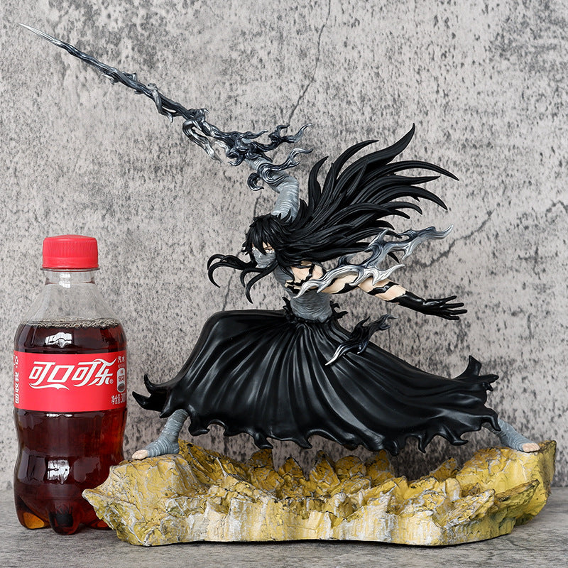 Battle Moon Ichigo battle form Bleach anime trendy toys around the hand-made model ornaments statue wholesale delivery