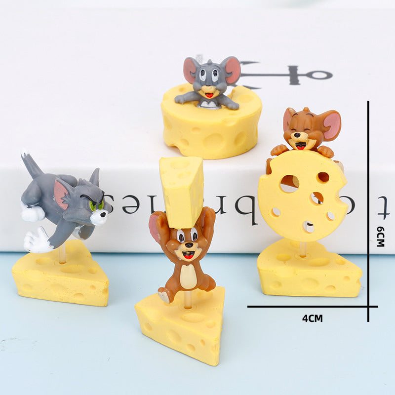 TOMandJERRY Tom and Jerry-Sweet Dream Series Blind Box Anime Figure Gachapon Claw Machine Ornaments