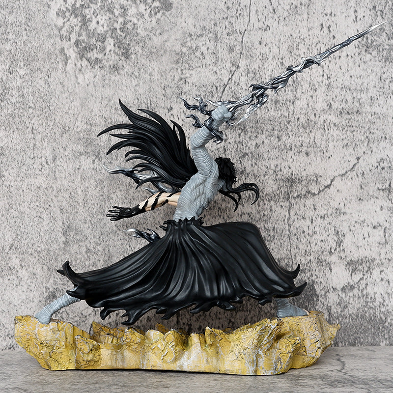 Battle Moon Ichigo battle form Bleach anime trendy toys around the hand-made model ornaments statue wholesale delivery