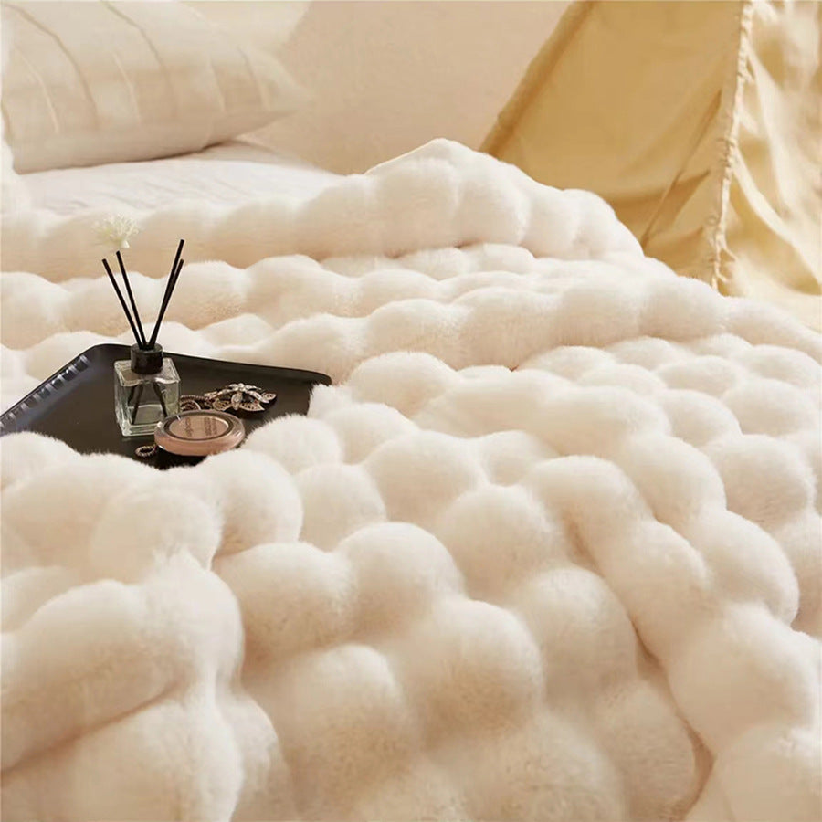 Double-layer thickened rabbit fur blanket, light luxury style, double-sided plush bubble blanket, multi-functional sofa blanket.