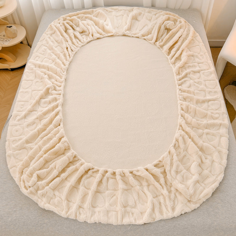 New milk velvet bed sheet single piece taffeta bed cover mattress protector winter plus velvet bed sheet bed sheet three-piece set